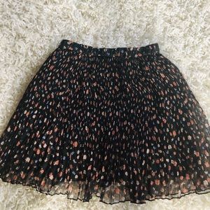 H&M black floral skirt - size 4 (S). Worn Once